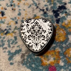 Brighton Black and White Heart-Shaped Ring Box